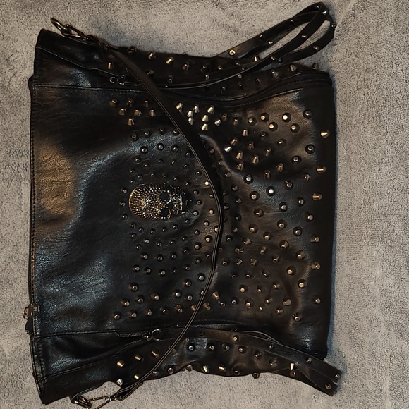 Skull Studded Faux Leather Tote Bag - Picture 2 of 8